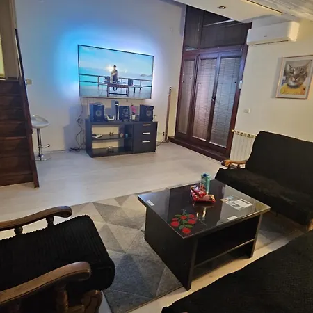 Apartment Spacious & Comfortable 